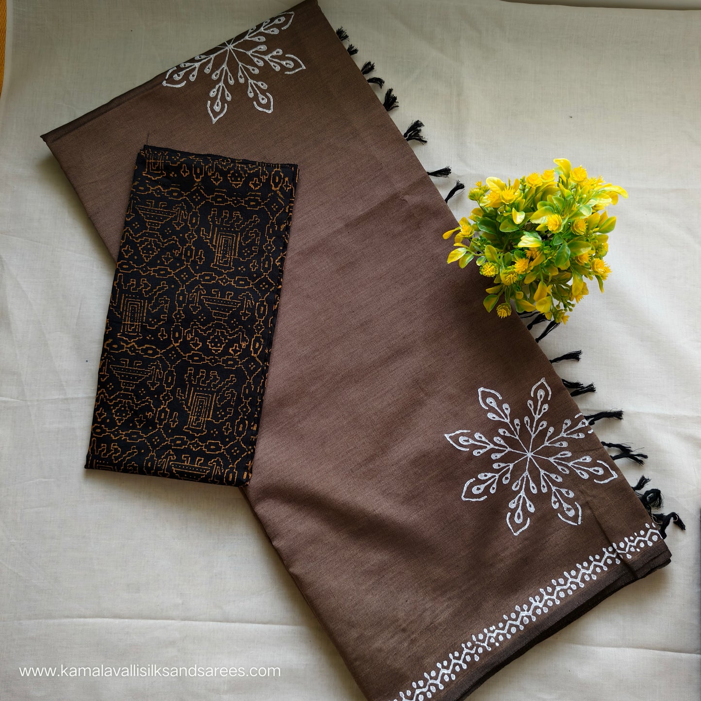 South Cotton Mix Block Printed Saree Grey colour with Black colour contrast blouse